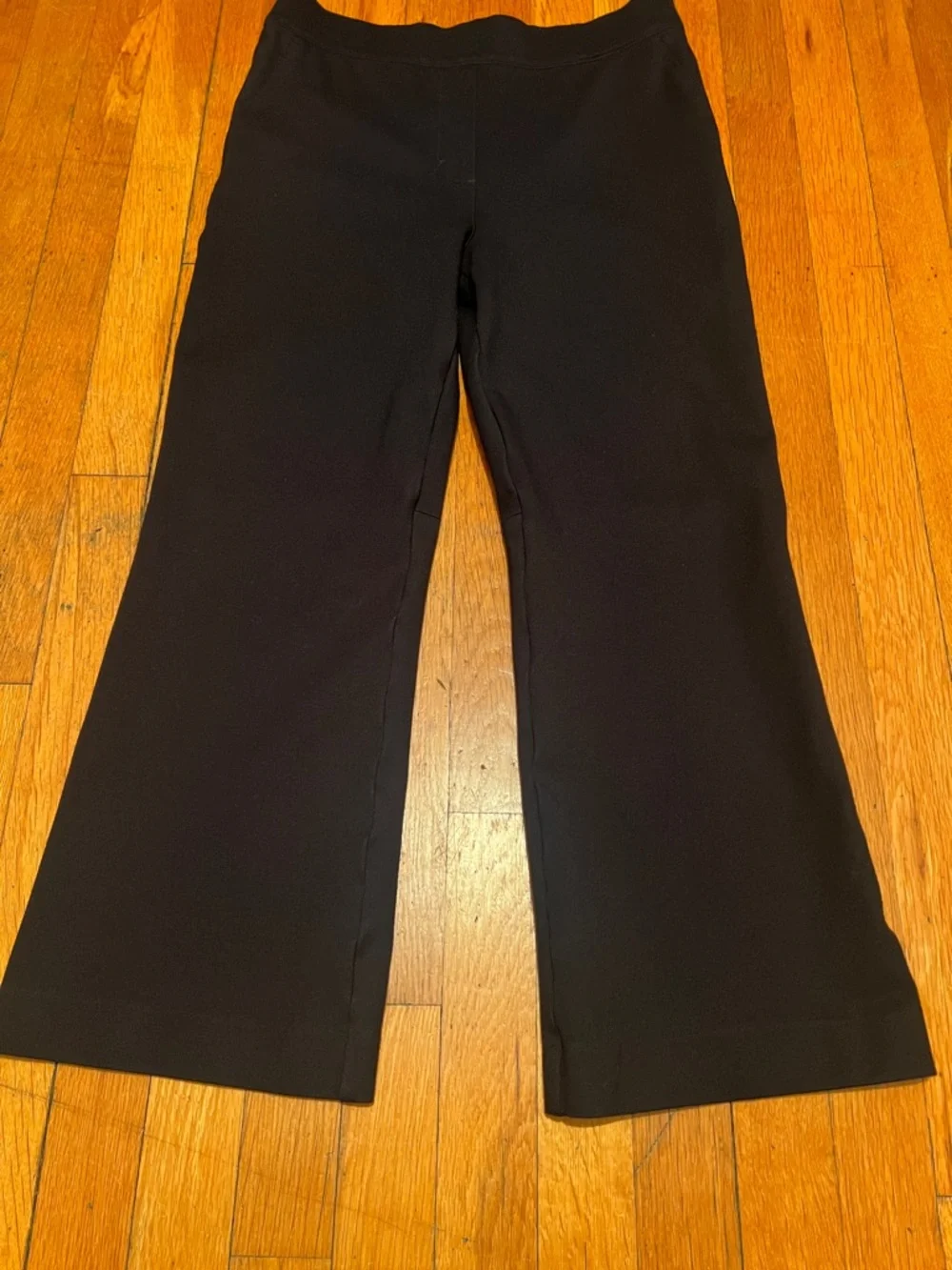 Spanx Perfect Pant Kick Flare Cropped in Black, Women’s size Large - Picture 5 of 15